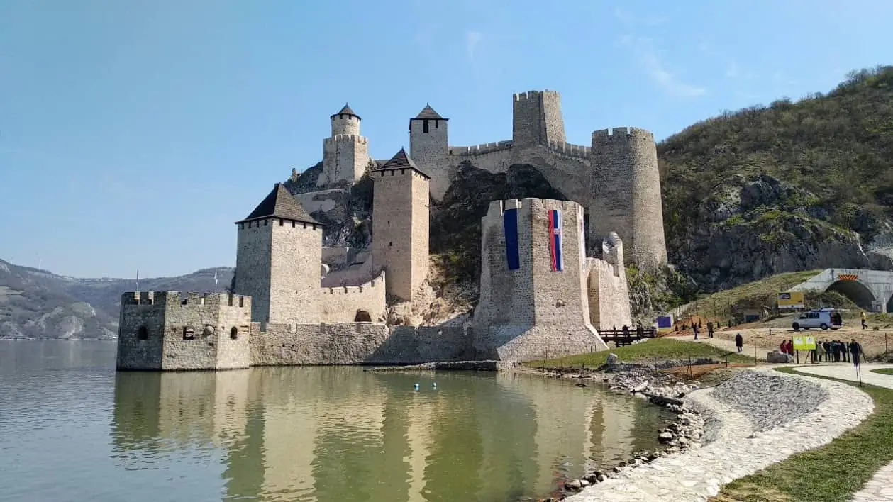 Golubac Fortress towers rising above the Danube River at the entrance to Djerdap Gorge — private day trip from Belgrade by Transfers in Belgrade