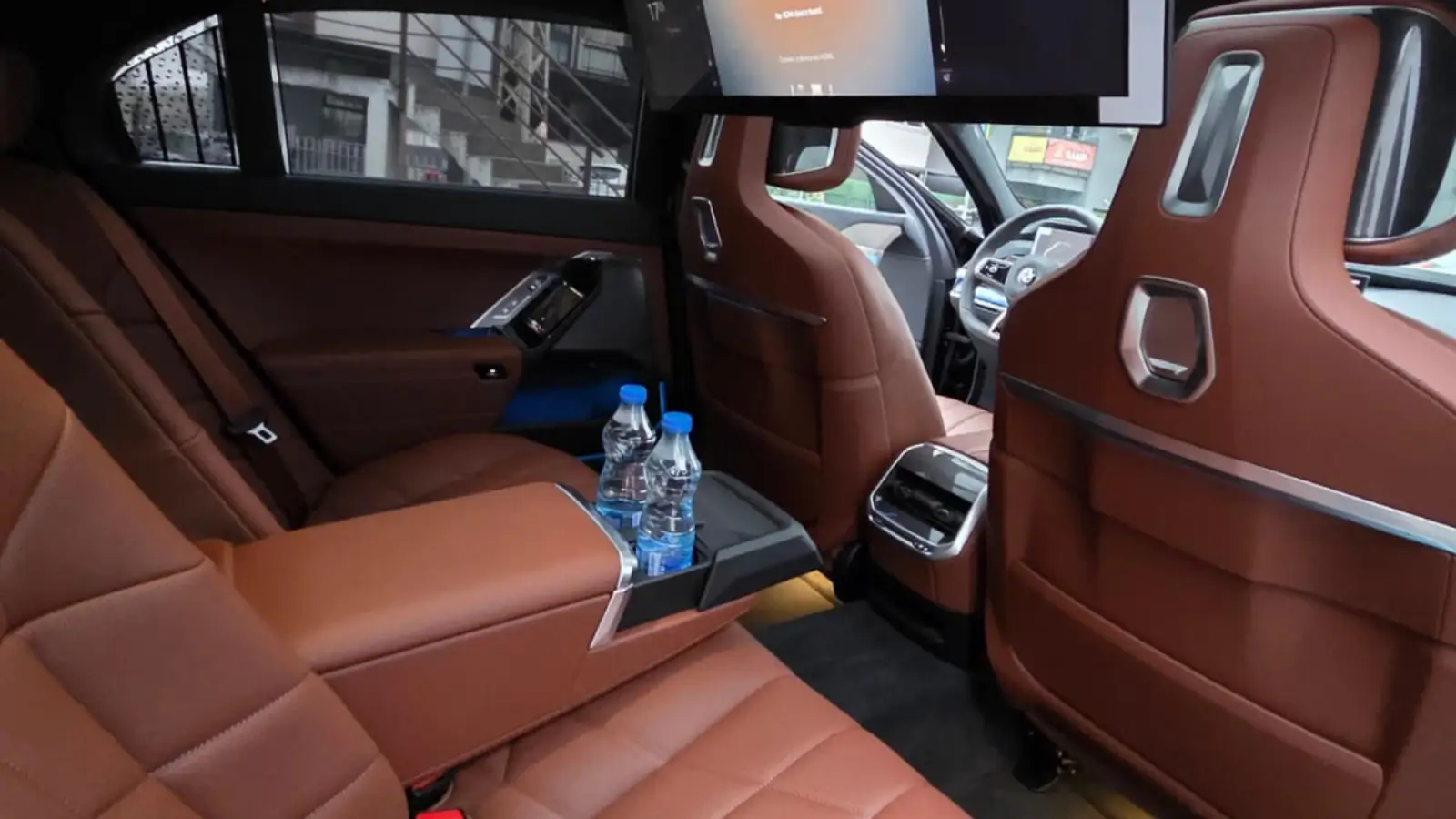 BMW 7 Series G70 executive chauffeur Belgrade - interior rear cabin